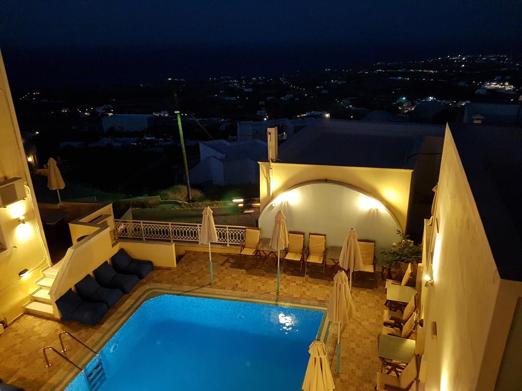 Aparthotel Sky Of Thira Fira  Zewnętrze zdjęcie