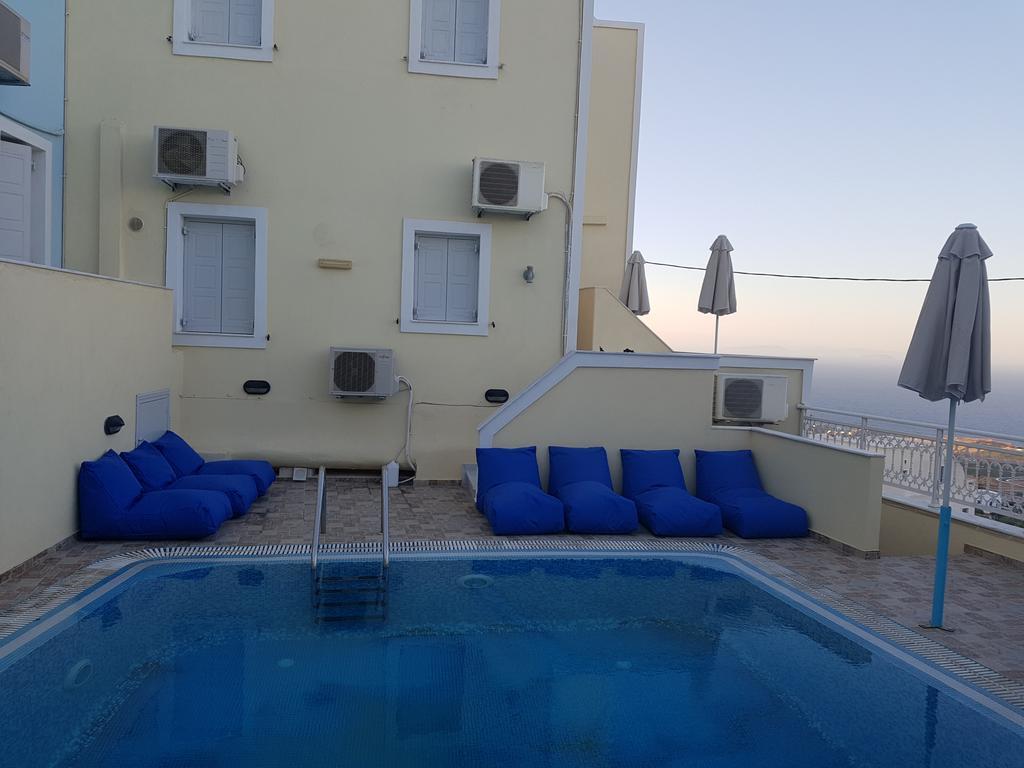 Aparthotel Sky Of Thira Fira  Zewnętrze zdjęcie