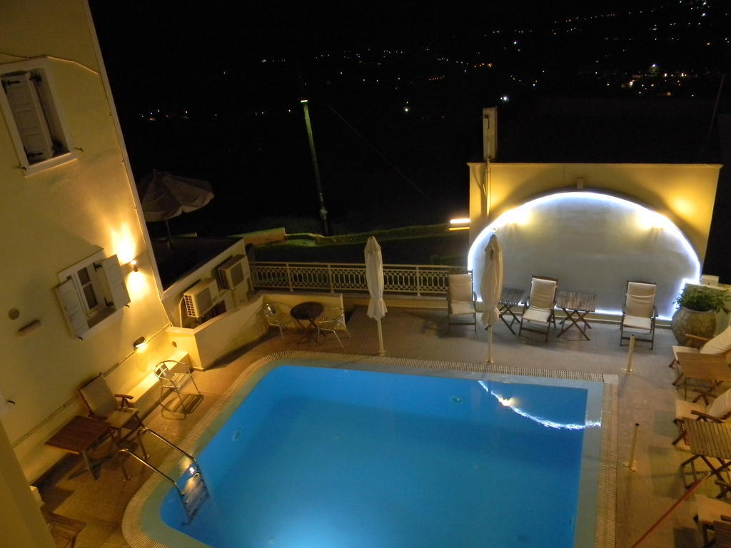 Aparthotel Sky Of Thira Fira  Zewnętrze zdjęcie
