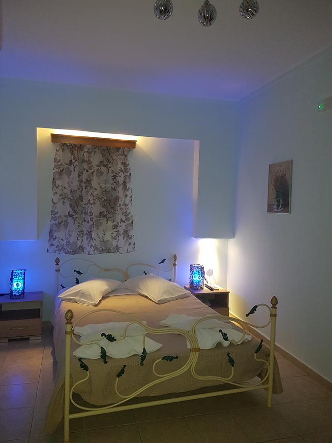 Aparthotel Sky Of Thira Fira  Zewnętrze zdjęcie