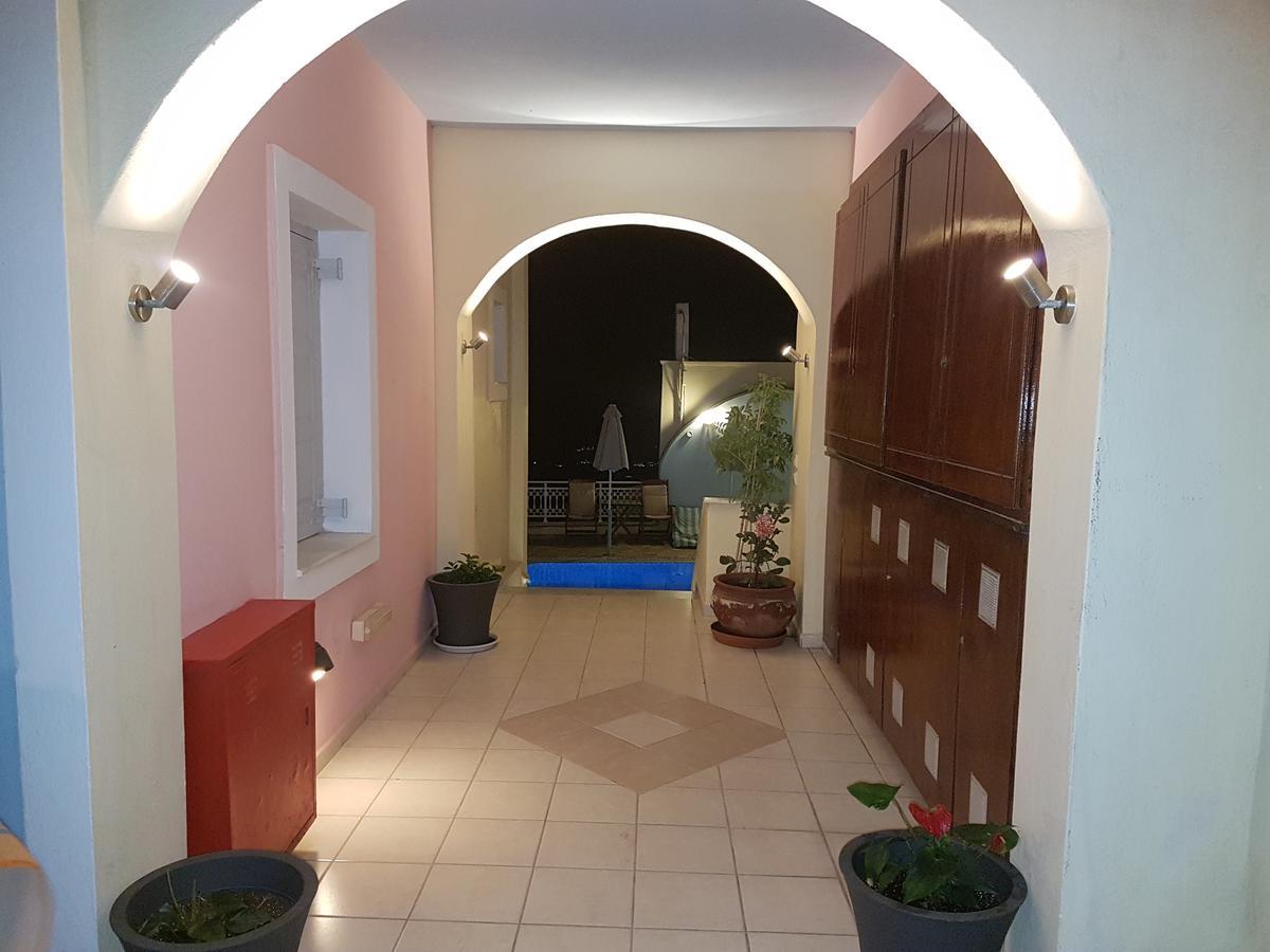 Aparthotel Sky Of Thira Fira  Zewnętrze zdjęcie