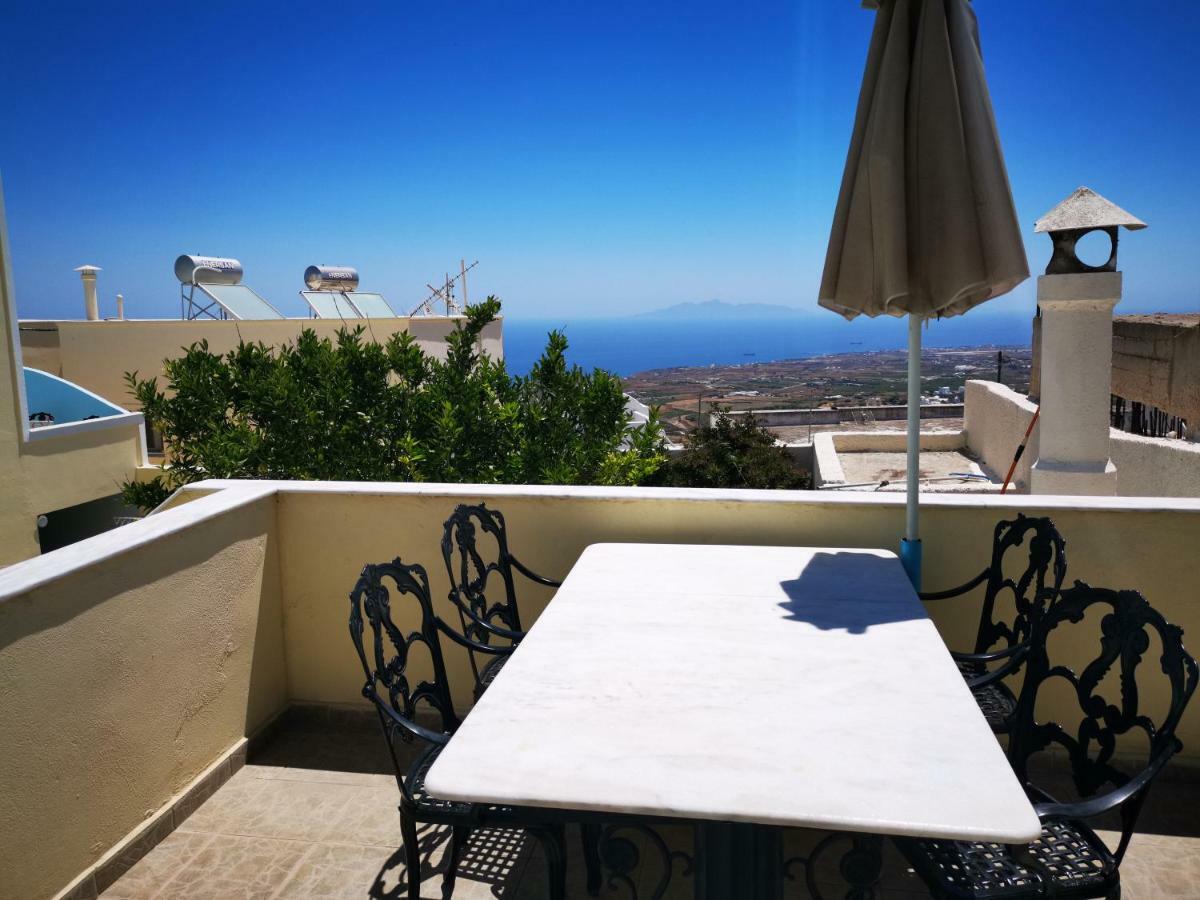 Aparthotel Sky Of Thira Fira  Zewnętrze zdjęcie