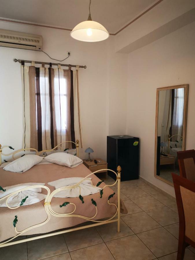 Aparthotel Sky Of Thira Fira  Zewnętrze zdjęcie
