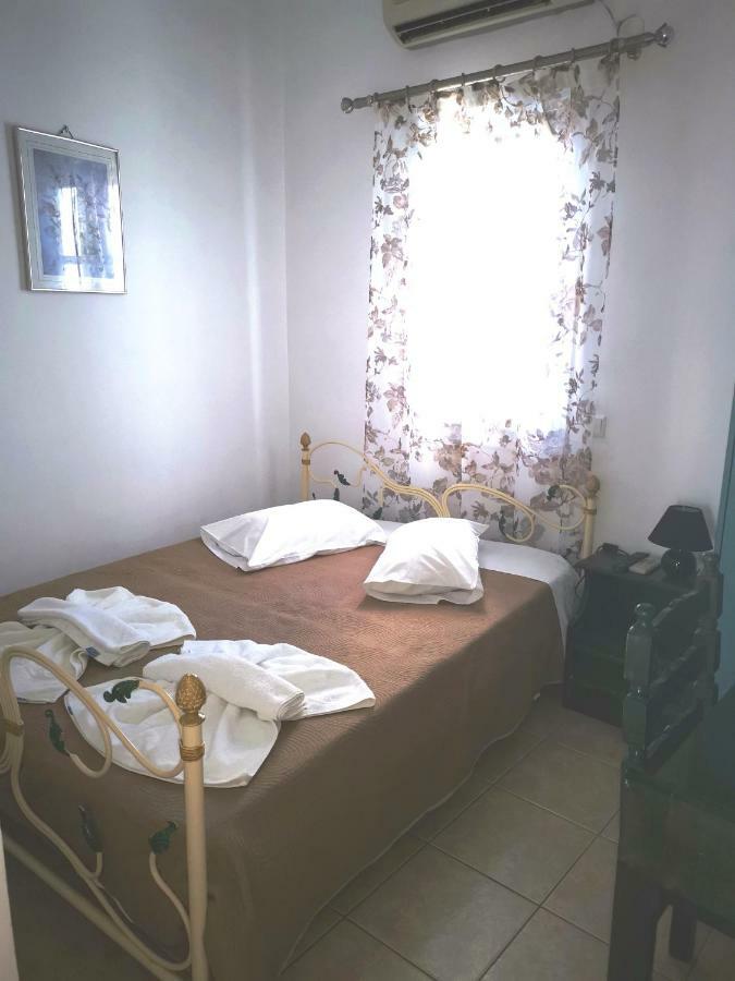 Aparthotel Sky Of Thira Fira  Zewnętrze zdjęcie