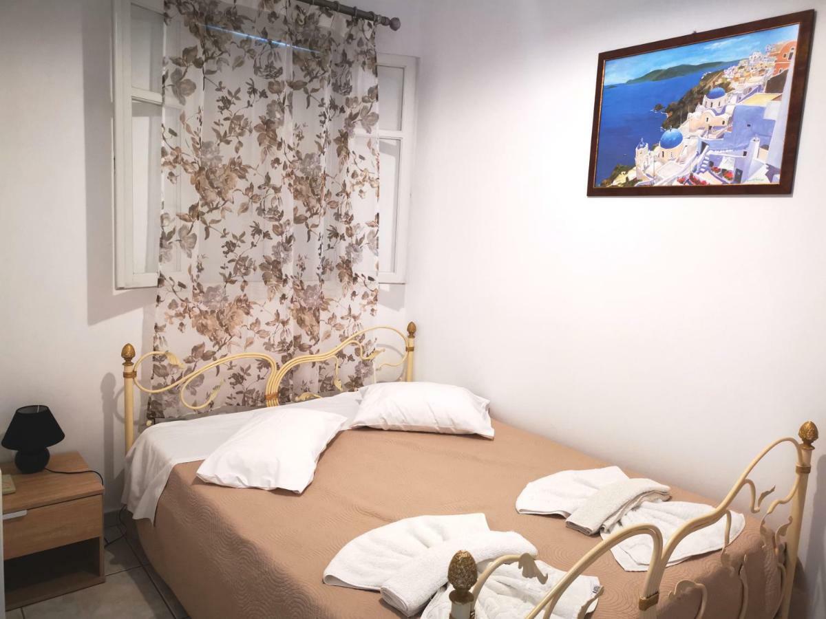 Aparthotel Sky Of Thira Fira  Zewnętrze zdjęcie